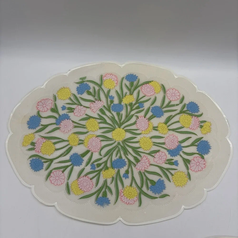Vintage LOT of 4 Vinyl Floral Placemats Pastel Oval Scalloped Edges Cottagecore